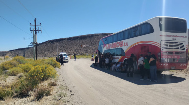 Una historia que se repite: pasajeros de Las Grutas quedaron varados durante horas por fallas mecánicas del colectivo