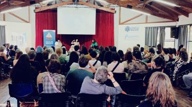 La Universidad realizó la primera Feria del Libro de Bariloche con 800 visitantes y sin apoyo estatal