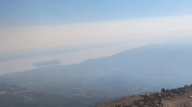 Bariloche bajo índice "muy alto" de riesgo de incendios forestales mientras el humo que llega de Chubut cubre la ciudad