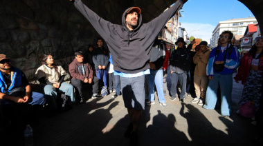 "Raperos de Barrio" se organiza y prepara la final nacional de freestyle en el Centro Cívico