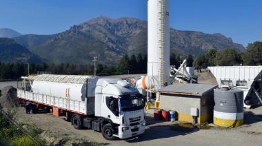 El municipio incorpora un nuevo silo para ampliar la capacidad de su planta de hormigón