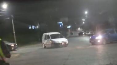 (Video) Otra fuga de control de alcoholemia: un conductor retrocedió en contramano por Elordi para escapar