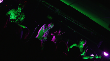 Terapia en Bariloche: "El mainstream tiene un compromiso con la industria, y la industria es muy tirana"