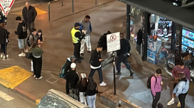(VIDEO) Homicidio en pleno centro: un hombre de 30 años murió tras ser apuñalado en una pelea callejera
