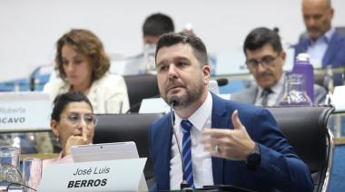 Vamos con Todos acompañó la ley de Weretilneck pero le apuntó a fondo: "No es un cheque en blanco"