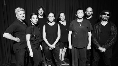 Teatro en completa oscuridad: “Nefelibata, caminar las nubes” suma nuevas funciones en Bariloche