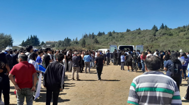 (Video) "Somos la voz de Tomy": una multitud despidió a Tommy Alarcón en su cancha y exigió justicia