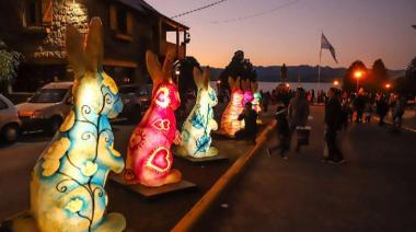 Río Negro apuesta fuerte para Semana Santa con chocolate, fósiles gigantes y vinos de clima frío