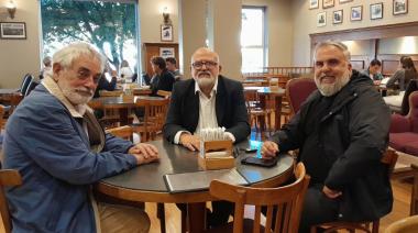 ​​​​​​​El diputado Mango vino a Bariloche a apoyar a Martini y disparó contra la reforma laboral, la Ley de Glaciares y el Gobierno de Milei