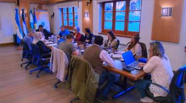 El Concejo aprobó por unanimidad la compra de alimentos para despensas y leña para el Plan Calor