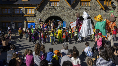 15 de abril, último día de inscripción para el Desfile de Gigantes