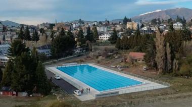 Una pileta sin papeles