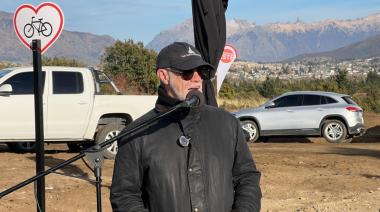 "Están haciendo historia": Carlos Moreno respaldó el proyecto Bariloche del Este y a Valcarcel