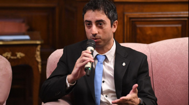 Boom energético rionegrino sin rutas: Fullone presenta régimen para regularizar contratos paralizados hace años