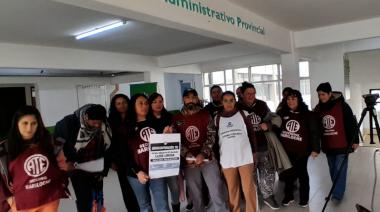 ATE denuncia persecución sindical en el Centro Atómico y exige la reincorporación de un delegado con 15 años de antigüedad