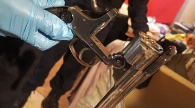 La Policía secuestró el arma con la que un hombre amenazó a su excompañero de trabajo en Bariloche