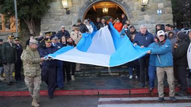 Bariloche honró a Belgrano en un emotivo acto por el Día de la Bandera