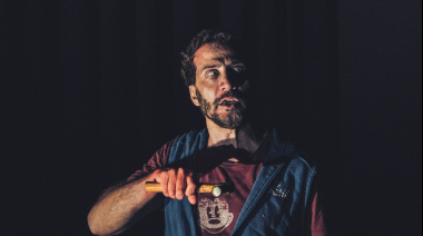 Luciano Cáceres llega a Bariloche con “Muerde”, el multipremiado thriller de Francisco Lumerman