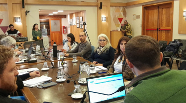 Vecinas alertan sobre el deterioro de los servicios en Catedral: baños, estacionamiento y pases en el centro del debate