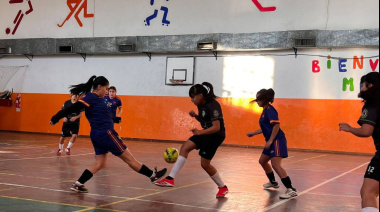 El fútbol femenino de Bariloche ya tiene su ley