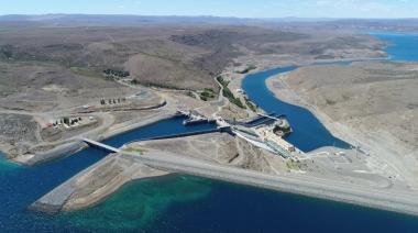 Río Negro le cobrará el agua a las represas del Comahue, pero la oposición advierte que el negocio se escapa por la letra chica