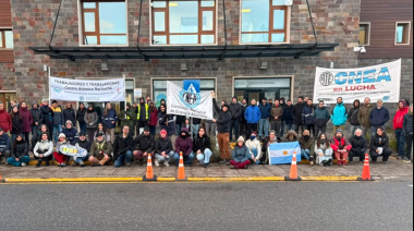 Bariloche, capital de la medicina nuclear, bajo amenaza: trabajadores de CNEA se movilizaron en INTECNUS