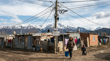 240 barrios, 36.000 hogares, ningún plan: el informe que expone el vacío estatal