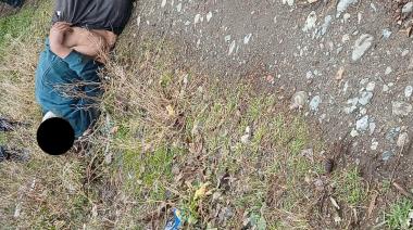 Un hombre quedó tirado en un charco de agua con hipotermia en el 29 de Septiembre