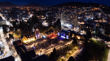Corte total en el Centro Cívico por el armado del escenario de la Fiesta Nacional de la Nieve