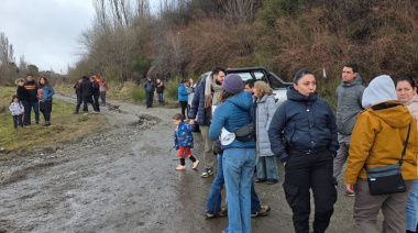 Un concejal fue a la Justicia para frenar una calle que avanza sobre un mallín en el Ñireco
