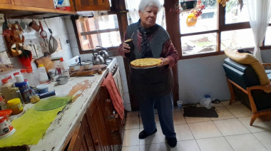 "27 años sosteniendo a los adultos mayores": la historia de Isabel Paz y el centro Rosa Mosqueta