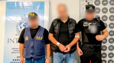 Detuvieron en Bariloche a un húngaro prófugo por secuestro extorsivo y lo extraditaron a su país