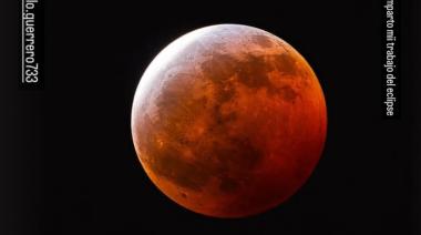 La Luna se tiñó de rojo: así se vivió el eclipse lunar en Bariloche