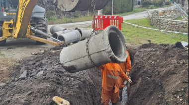 La delegación Cerro Otto renovó el desagüe pluvial que inundaba Tronador y Lagos del Sur