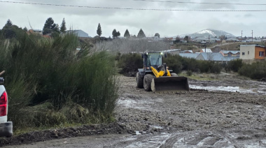Vecinos del este se movilizan al Concejo para exigir la reapertura de la obra en el humedal "El Abrazo"