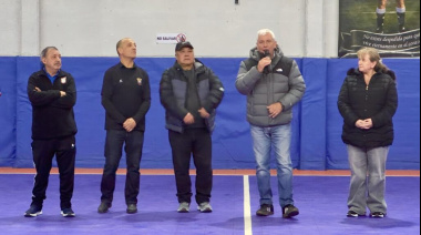 Adeful celebró sus 40 años con un partido a pura pasión barrial