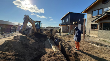 Del cerro al caño: Bariloche reordena el agua que inunda El Frutillar Norte