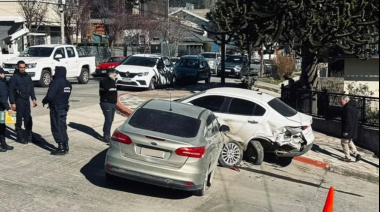 Manejaba alcoholizado y se llevó puesto un auto estacionado en Tiscornia y Palacios