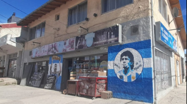 "El obrero pasa a tomar una cervecita, pero uno lo conoce": la esquina del Pety cumplió tres décadas