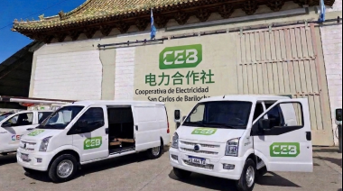 La CEB presentó dos furgones eléctricos con acento bien asiático