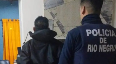 Crimen en Ñorquinco, celda en Bariloche: sin domiciliaria para el acusado de apuñalar a un hombre en una plaza