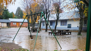 Familias de la escuela de Colonia Suiza reclaman un SUM para sus más de 150 alumnos