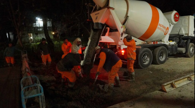 Pavimentación Urbana trabajó hasta la noche del sábado para hormigonar la primera traza de Tupungato