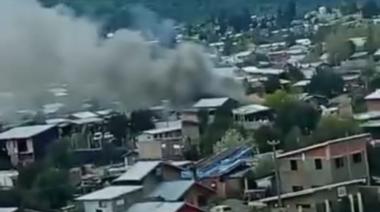 Se incendia una vivienda en el barrio 29 de Septiembre de Bariloche y piden dejar paso a emergencias