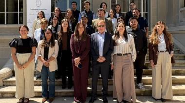 El EMPROTUR apuesta a Chile: promoción en Santiago ante la vuelta de los vuelos directos