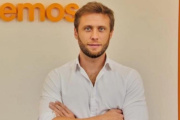 Cristian Larsen dejó la presidencia de Parques Nacionales para sumarse al armado político de LLA