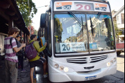 El veto del intendente prevaleció: Cortés ahora podrá extender de forma automática el contrato con Mi Bus