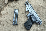 Secuestraron dos armas de fuego en un operativo policial en los kilómetros
