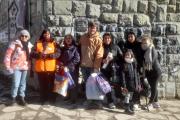 Iglesia local entrega abrigo y alimentos a trabajadores de estacionamiento medido