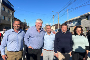 Cortés, reocrrió la calle Sobral, junto a Weretilenck y los candidatos